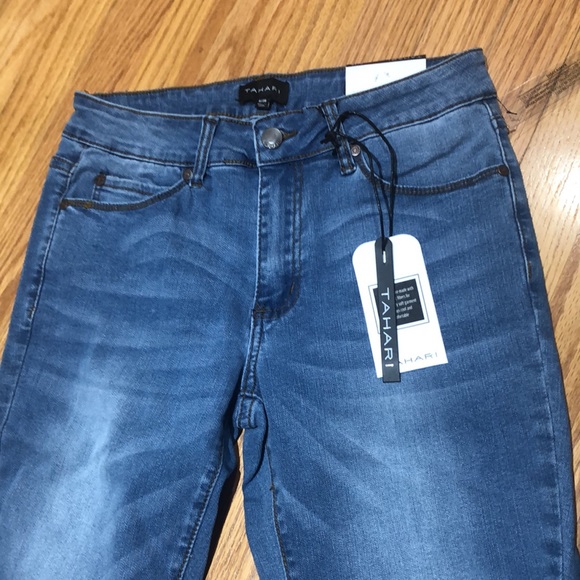 New Tahari Classic Skinny Mid Rise Jeans - Picture 3 of 8